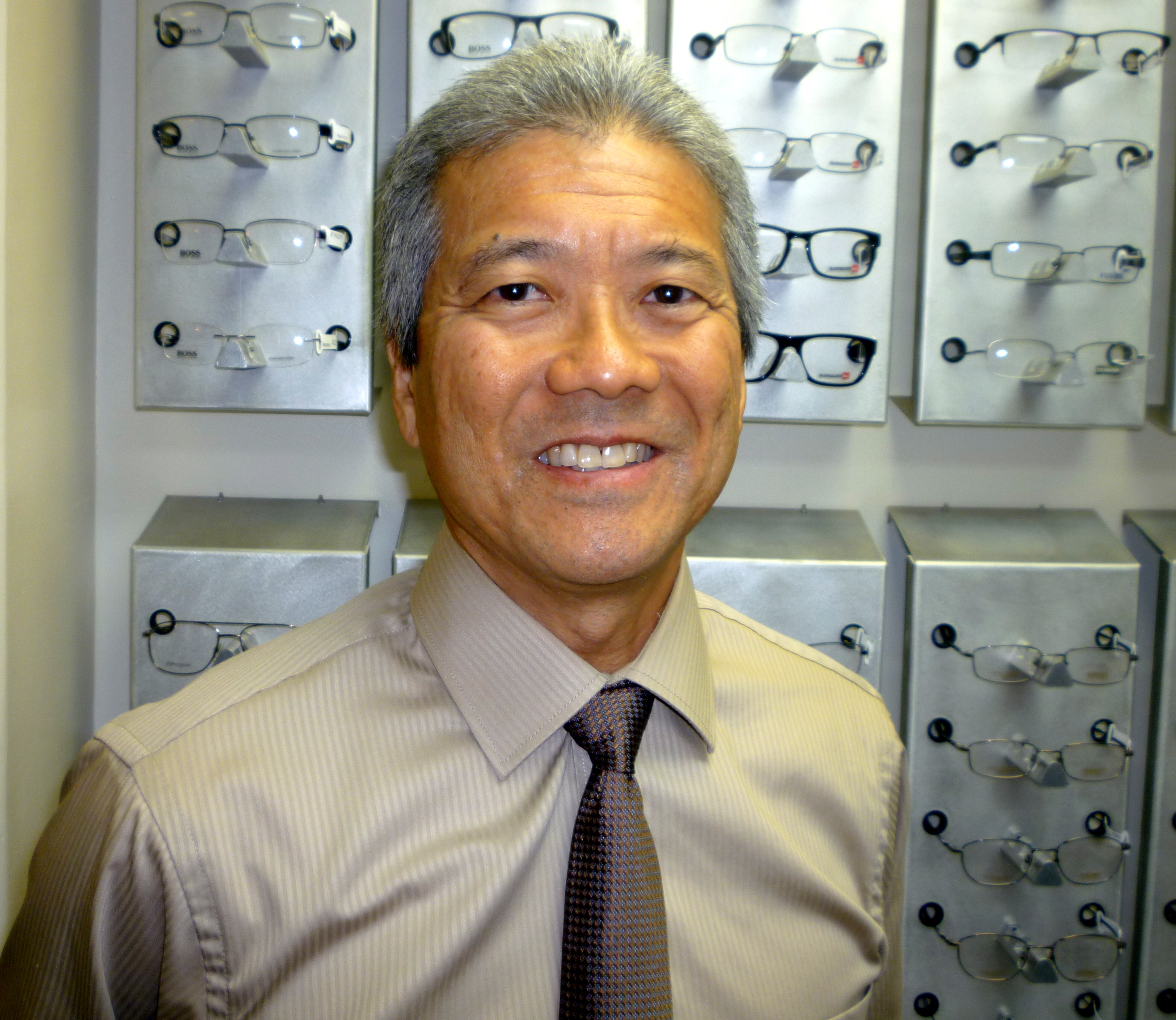 An eye doctor that is here to help in Honolulu, HI